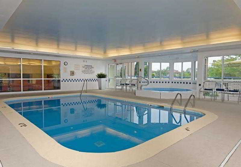 Fairfield Inn & Suites By Marriott Bloomington Einrichtungen foto